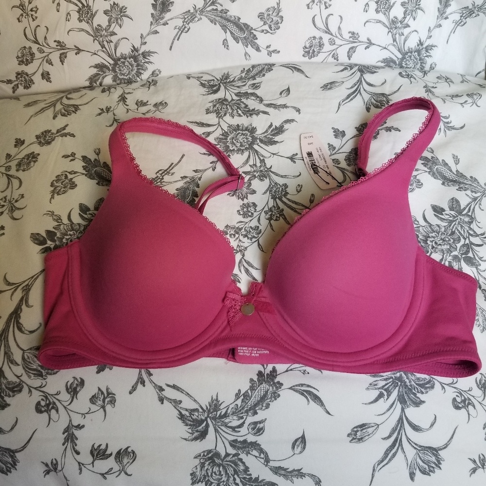 NWT Victoria's Secret bra